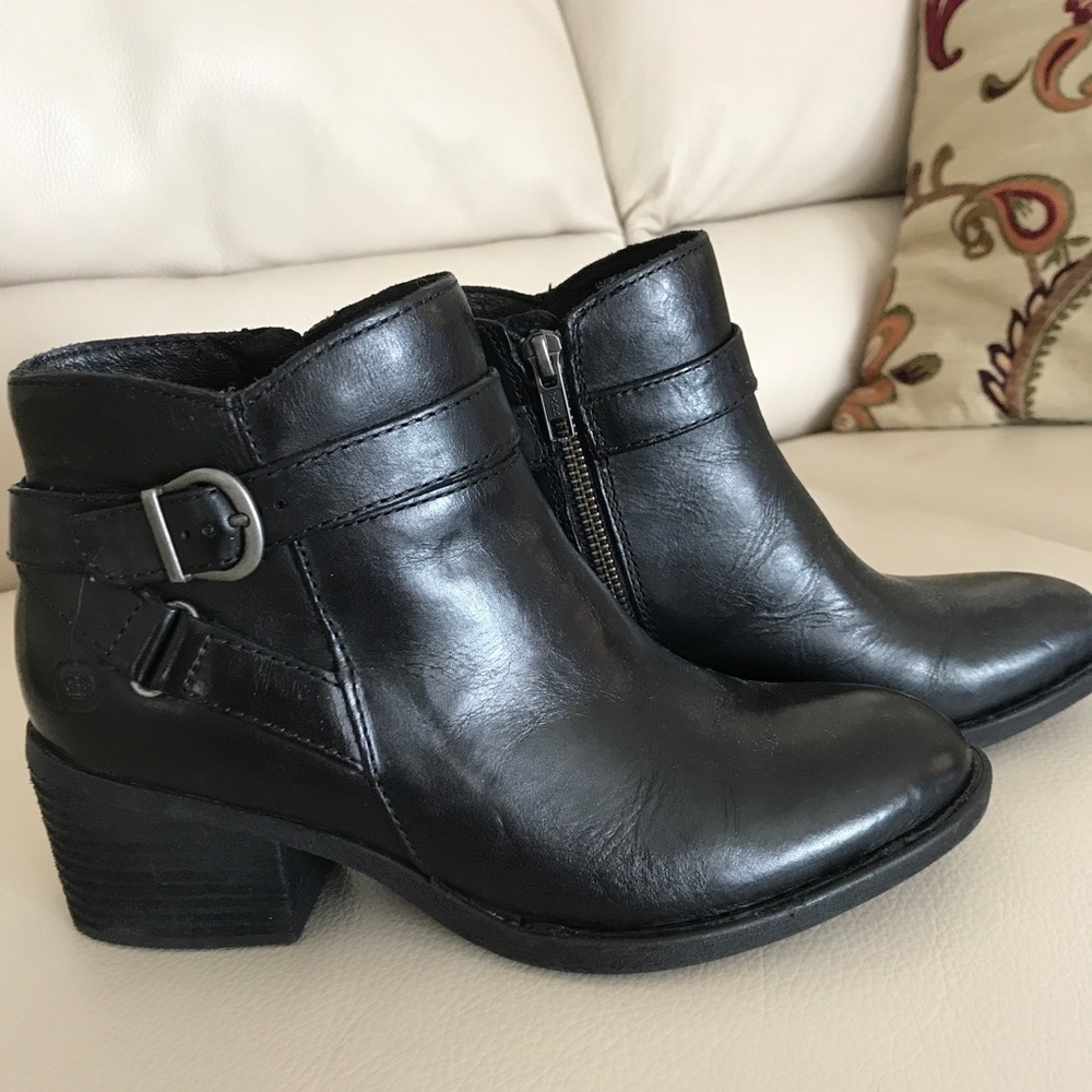 Born ankle boots